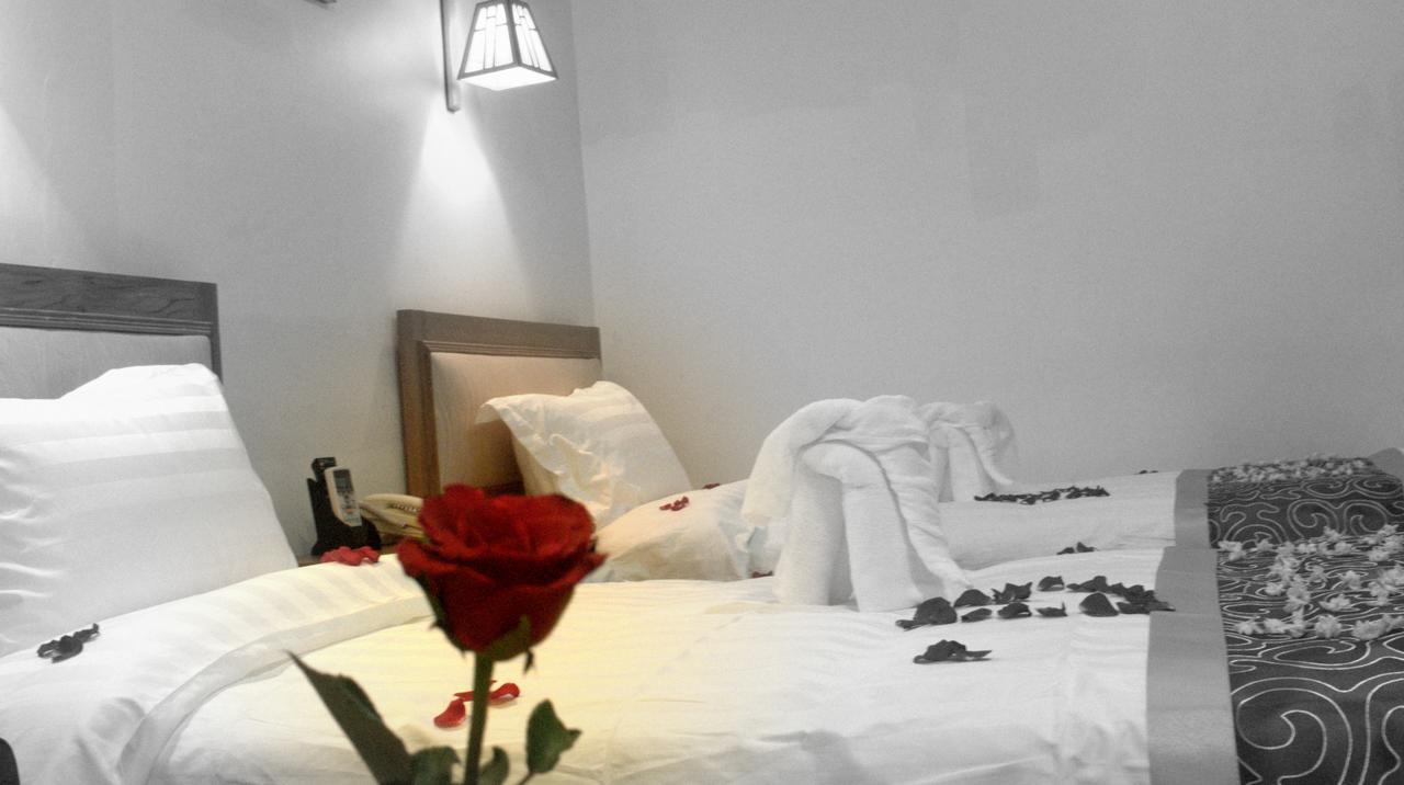 Hotel Innya Yangon Extérieur photo